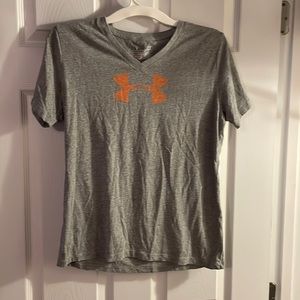 Under armour tee